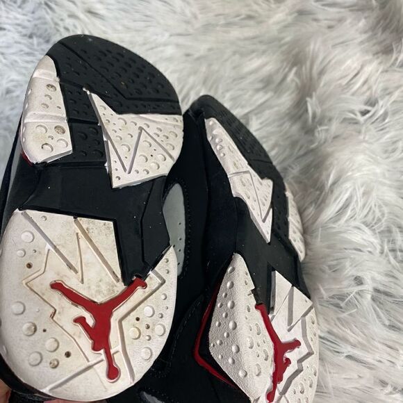 Air Jordan True Flight Black/Gray/Red Sneakers - Picture 6 of 6